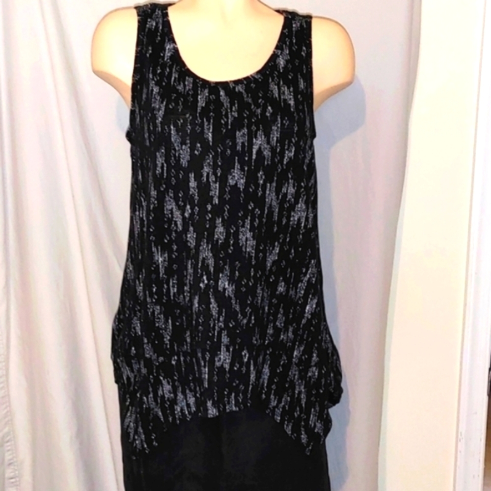 Black and white tank top
